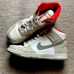 8.5 Nike leopard print high top